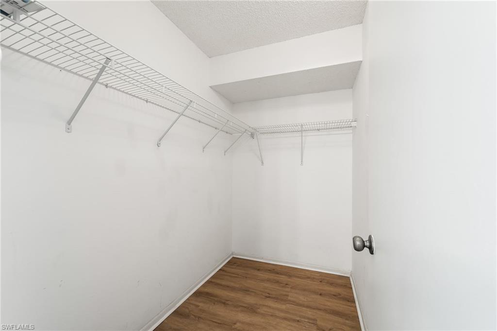 THE PALMS OF BAY BEACH - Residential