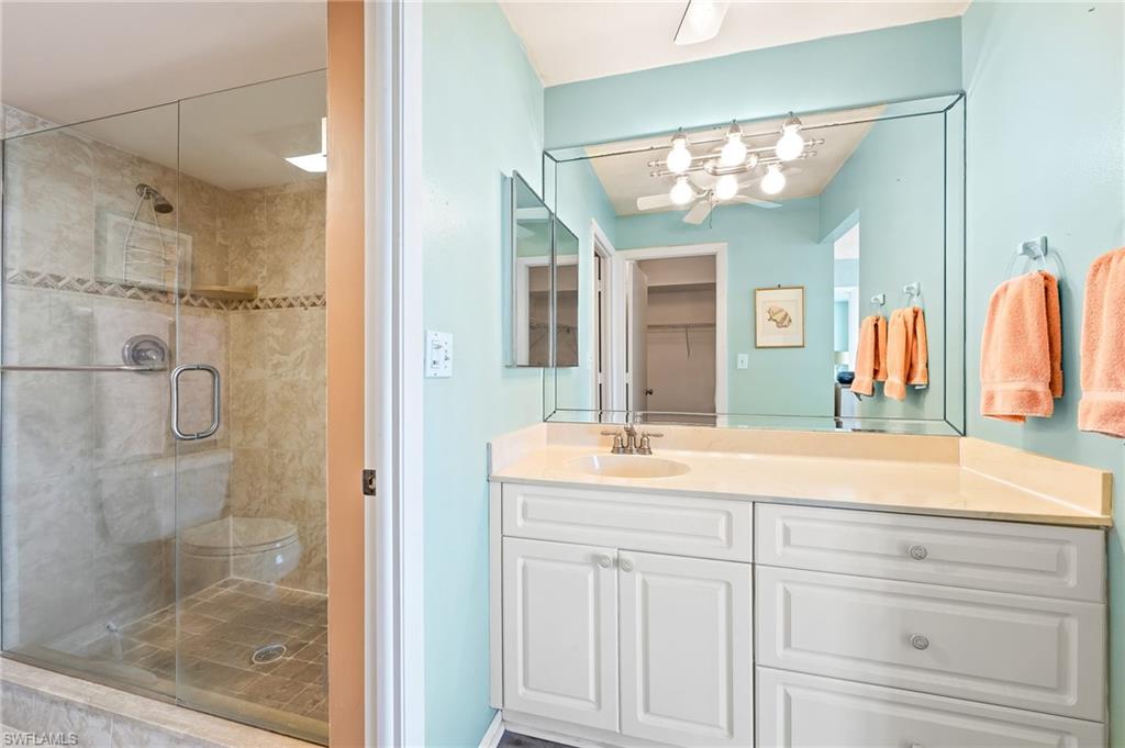 THE PALMS OF BAY BEACH - Residential