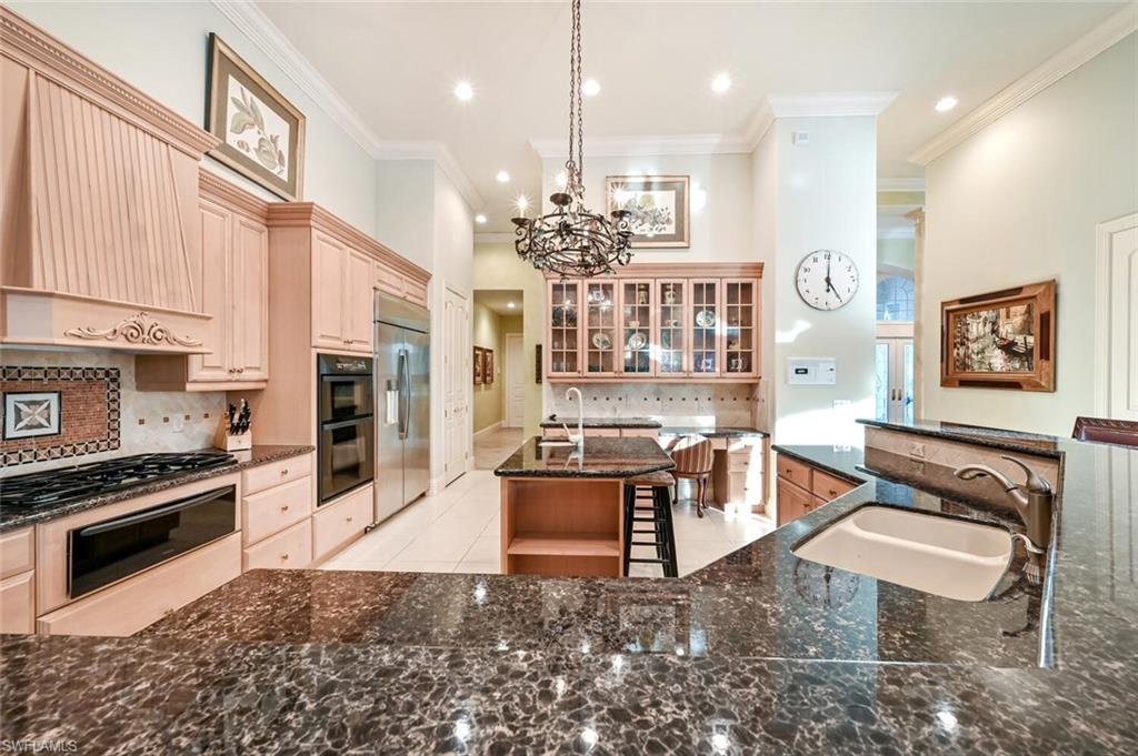 ESTATES AT GREY OAKS - Residential