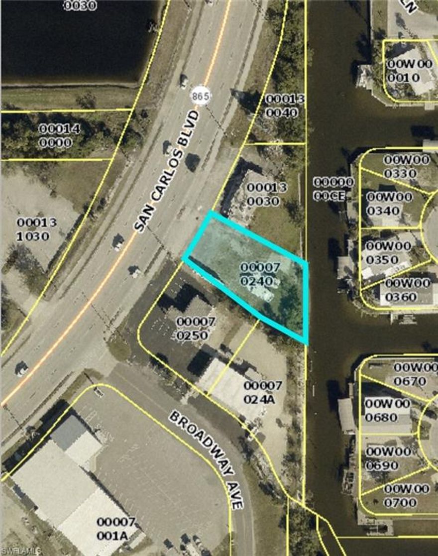 Fantastic opportunity to own a waterfront, commercial lot on San Carlos Blvd just minutes from the Fort Myers Beach bridge!!! This lot has a variety of commercial uses and is GULF ACCESS, with NO bridges!!! Imagine the possibilities with so much visibility, surrounded by established restaurants, shopping, marinas. Seller owns adjacent lot and willing to sell both if buyer wants an additional parcel which could be combined.