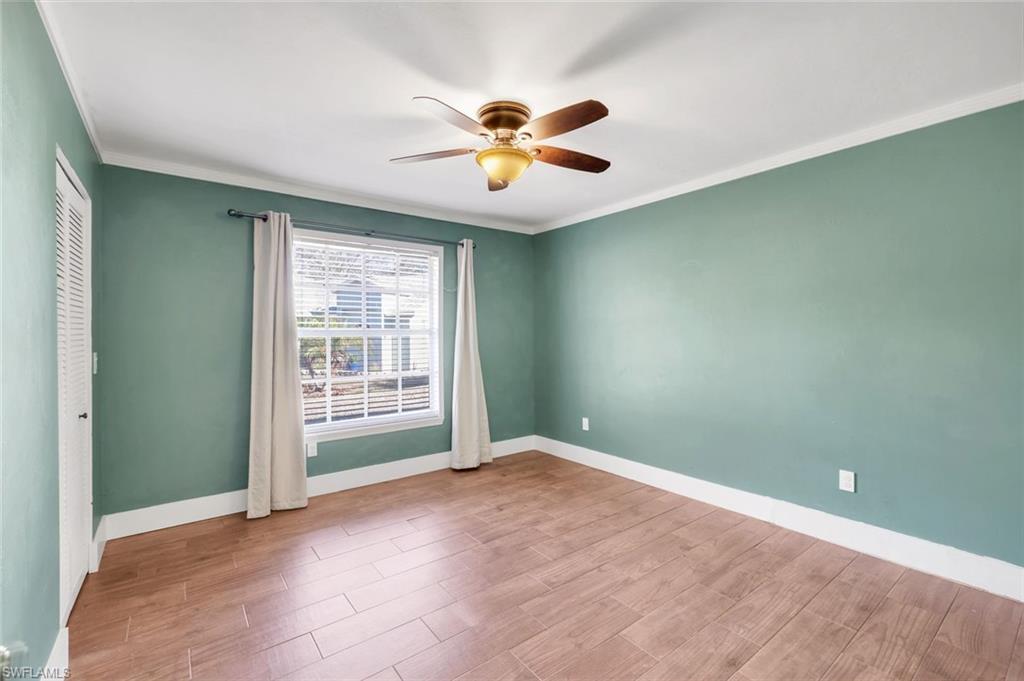 COLONIAL PINES - Residential