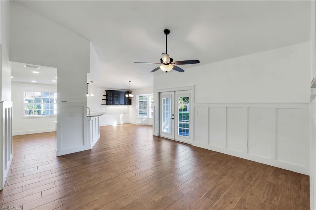 COLONIAL PINES - Residential