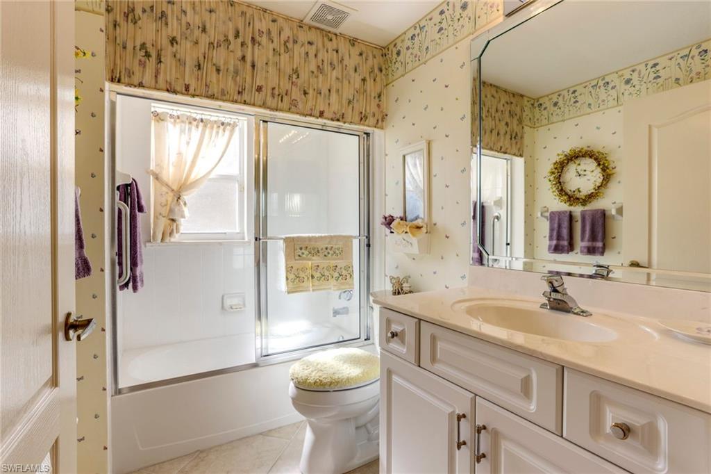 IBIS COVE - Residential