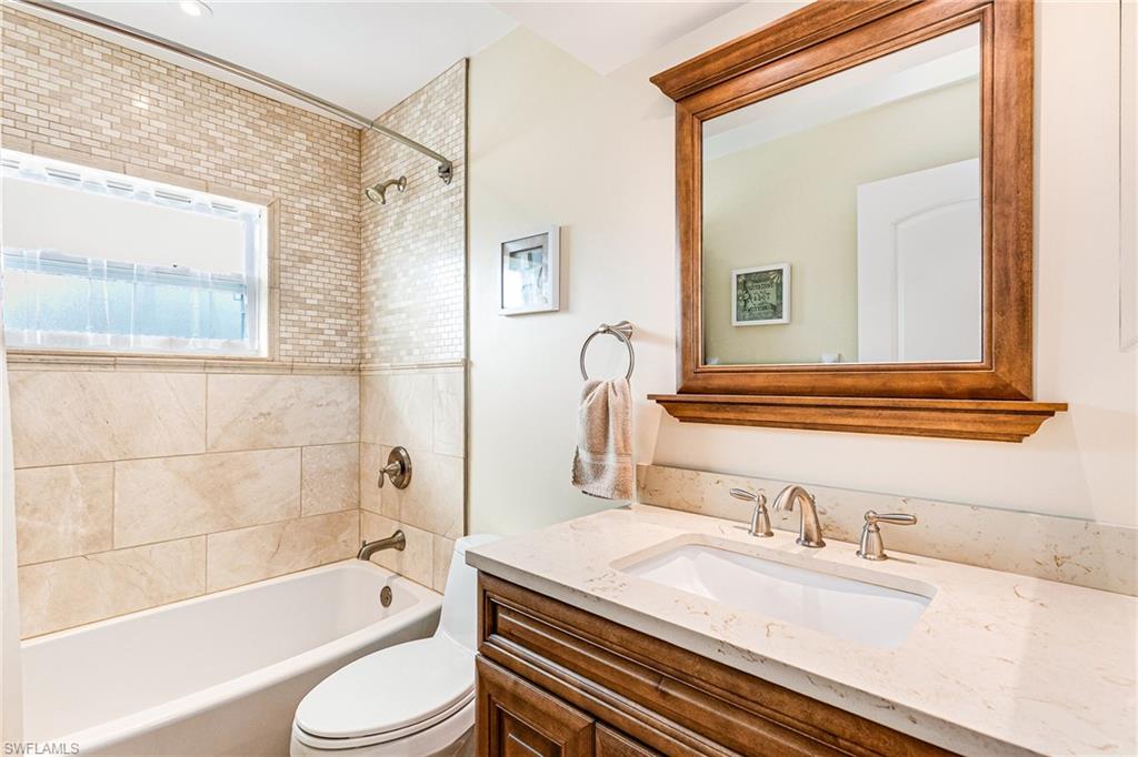 COVINGTON MEAD - Residential