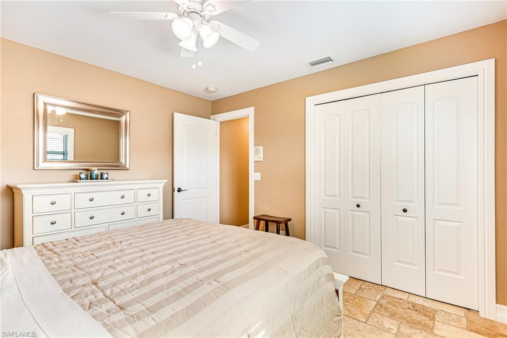 COVINGTON MEAD - Residential