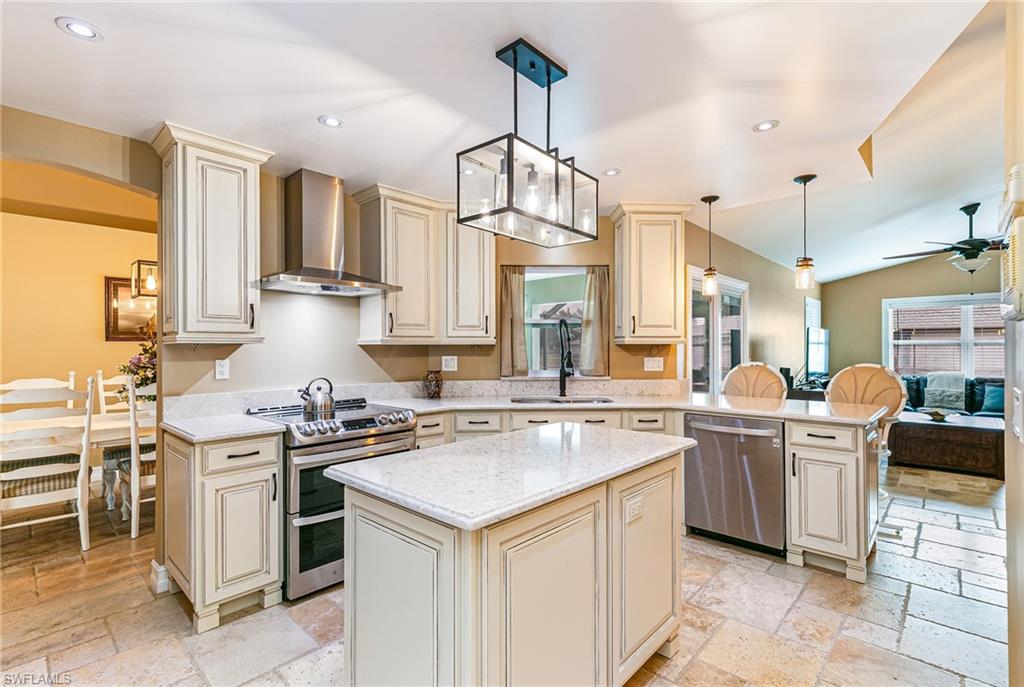 COVINGTON MEAD - Residential