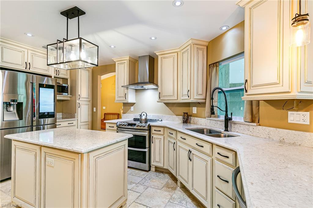 COVINGTON MEAD - Residential