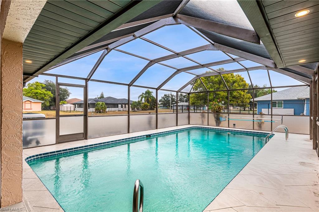 COVINGTON MEAD - Residential