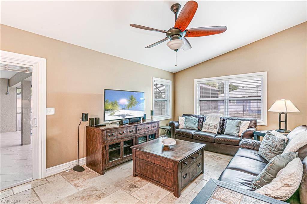 COVINGTON MEAD - Residential