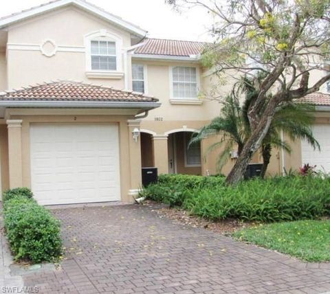 9802 Foxhall WAY 2 ESTERO FL 33928