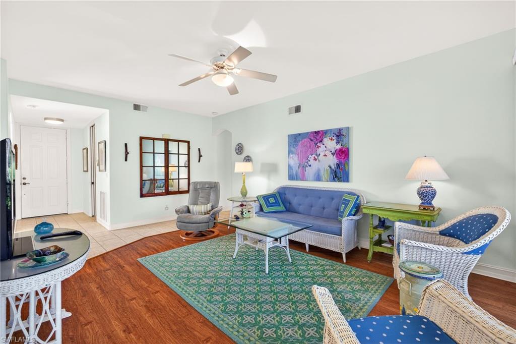 EDGEWATER - Residential