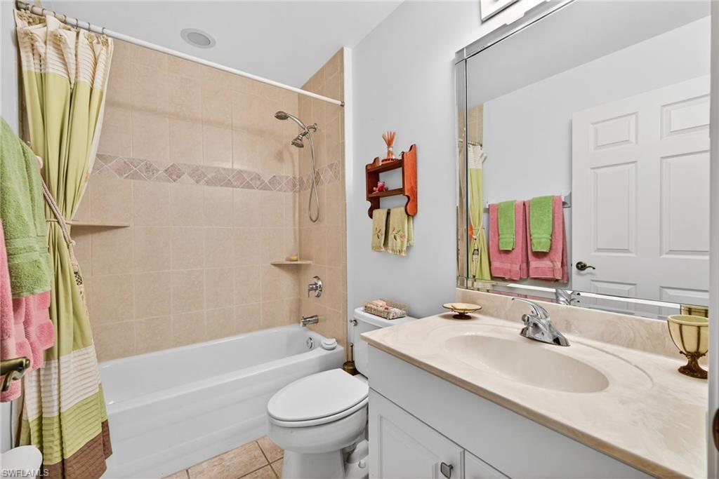 EDGEWATER - Residential