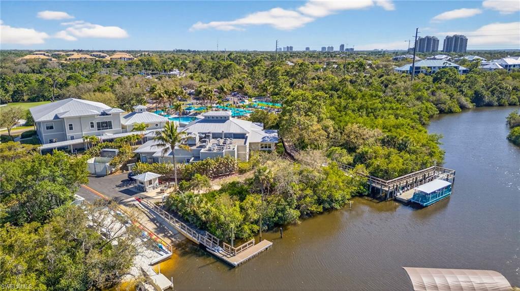 EDGEWATER - Residential