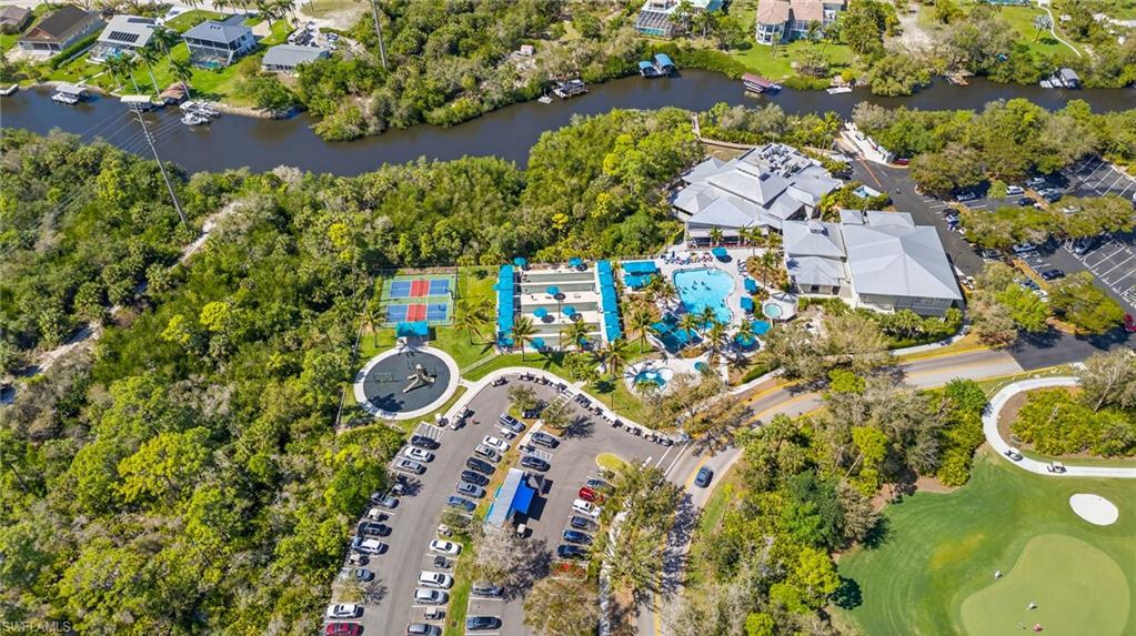 EDGEWATER - Residential