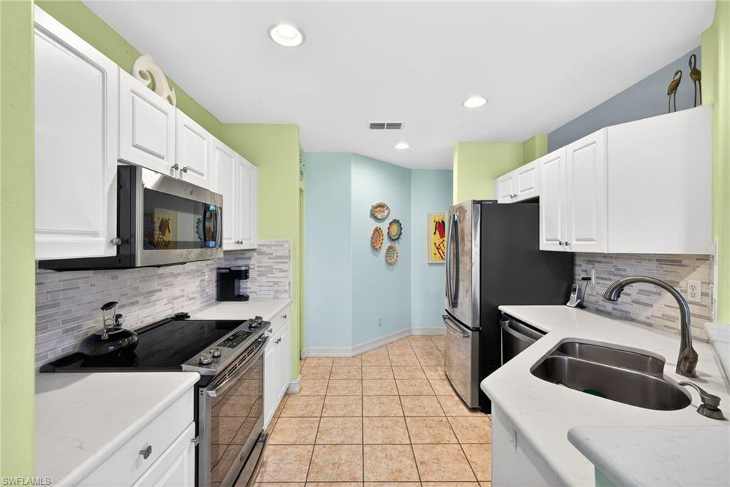 EDGEWATER - Residential