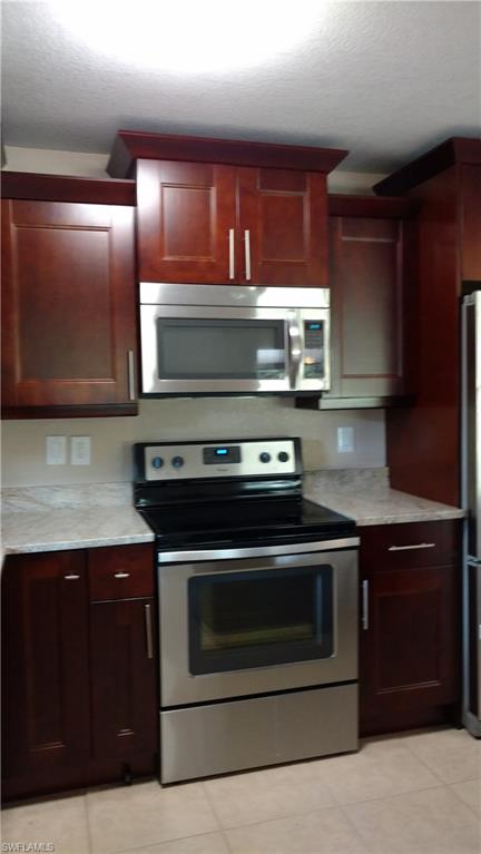 RIVERBEND - Residential