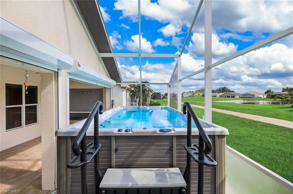 SABAL SPRINGS GOLF AND RACQUET CLUB - Residential