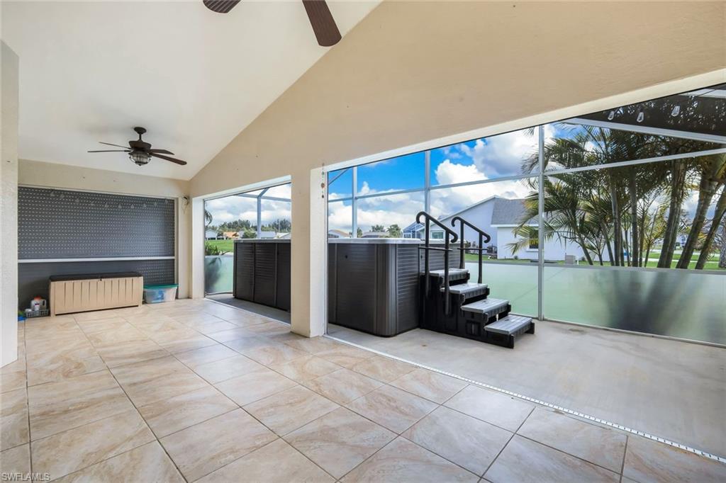 SABAL SPRINGS GOLF AND RACQUET CLUB - Residential