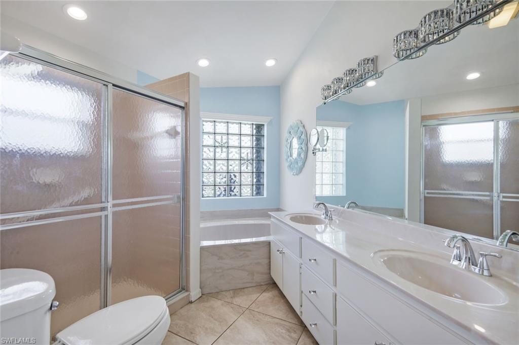 SABAL SPRINGS GOLF AND RACQUET CLUB - Residential