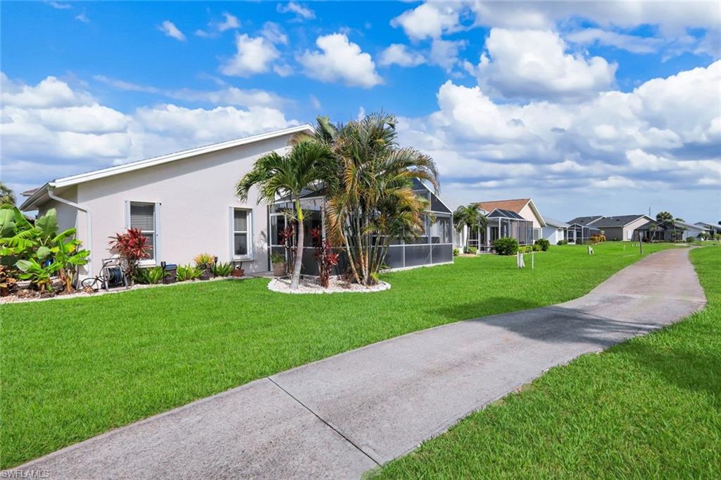 SABAL SPRINGS GOLF AND RACQUET CLUB - Residential