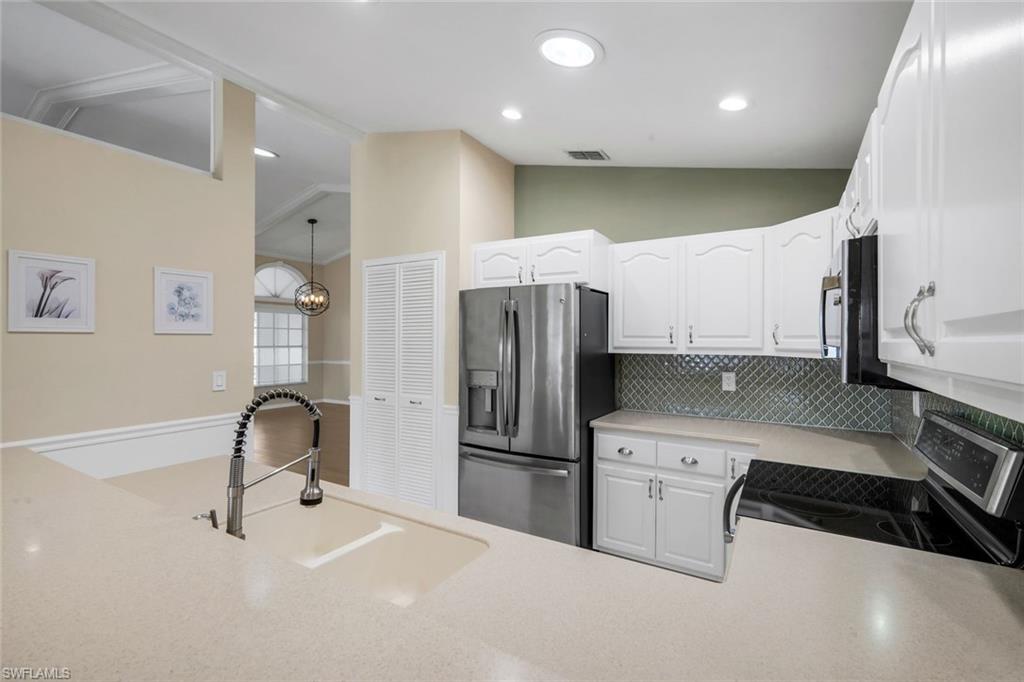 SABAL SPRINGS GOLF AND RACQUET CLUB - Residential