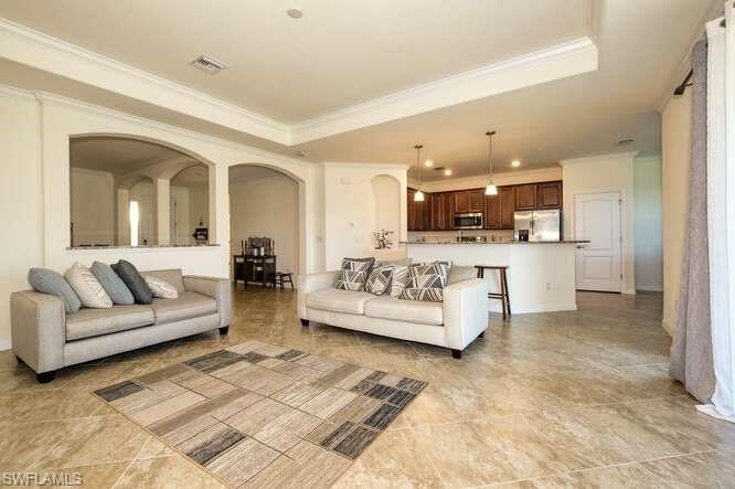 PORTICO - Residential