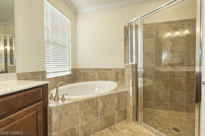 PORTICO - Residential