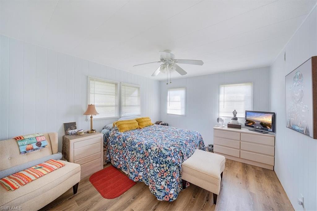 RIVIERA COLONY - Residential