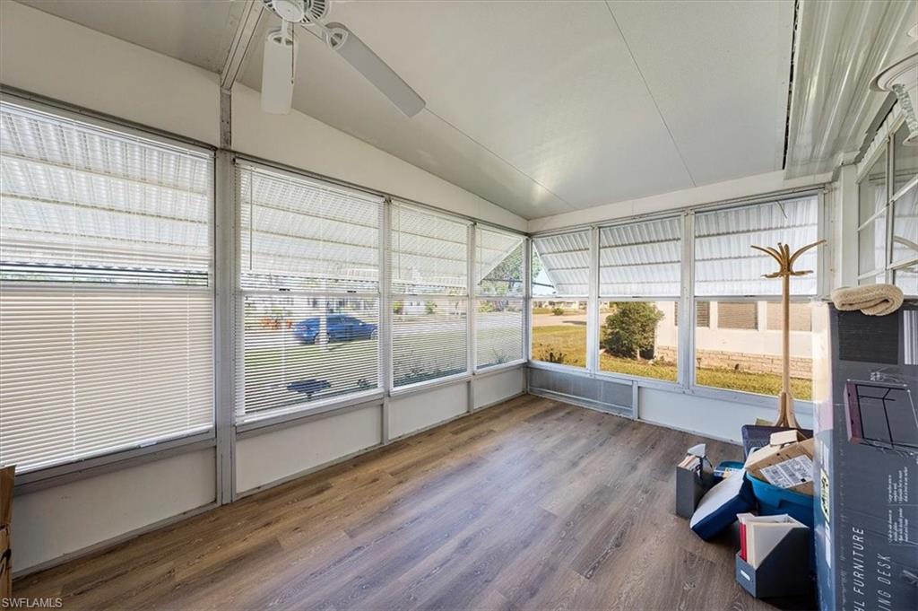 RIVIERA COLONY - Residential