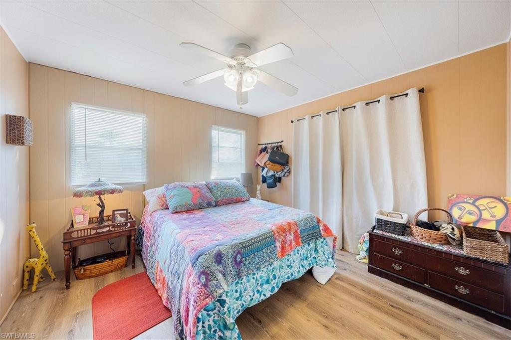 RIVIERA COLONY - Residential