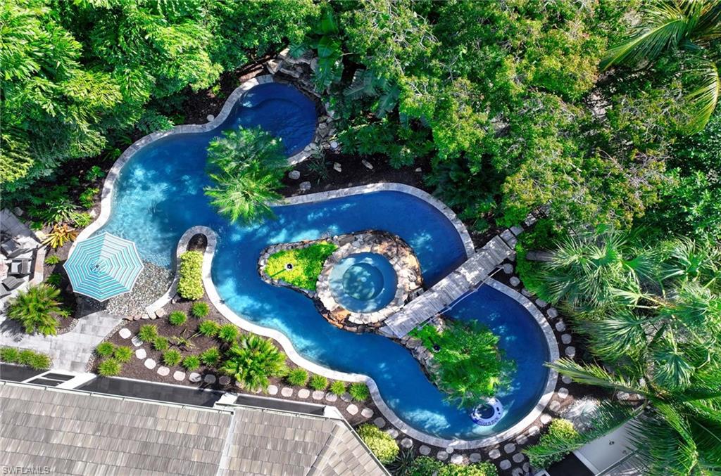 MARCO BEACH - Residential