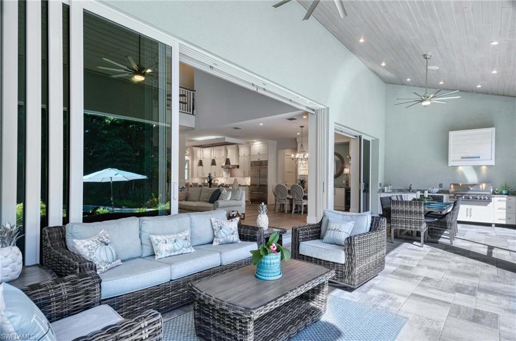 MARCO BEACH - Residential