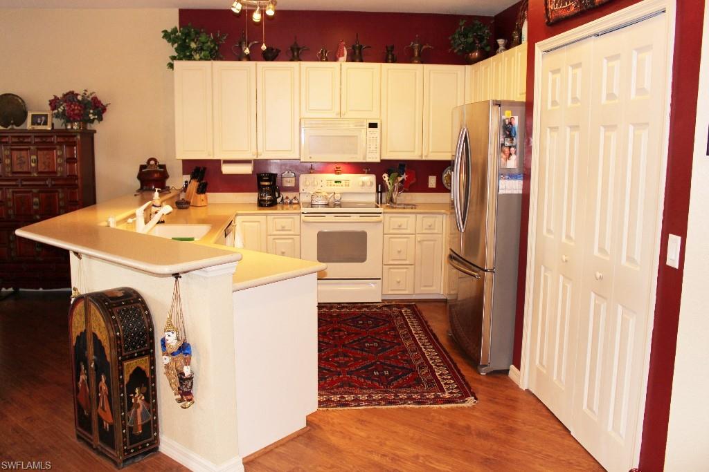 HERONS GLEN - Residential