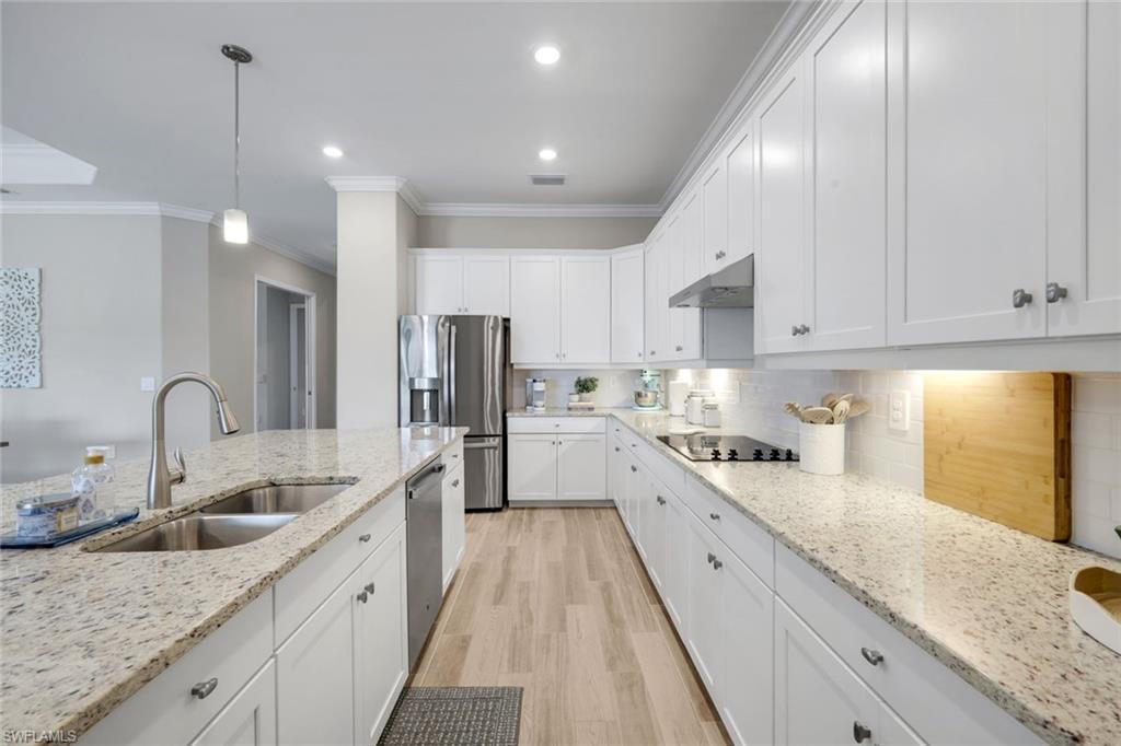 BONITA NATIONAL GOLF AND COUNTRY CLUB - Residential