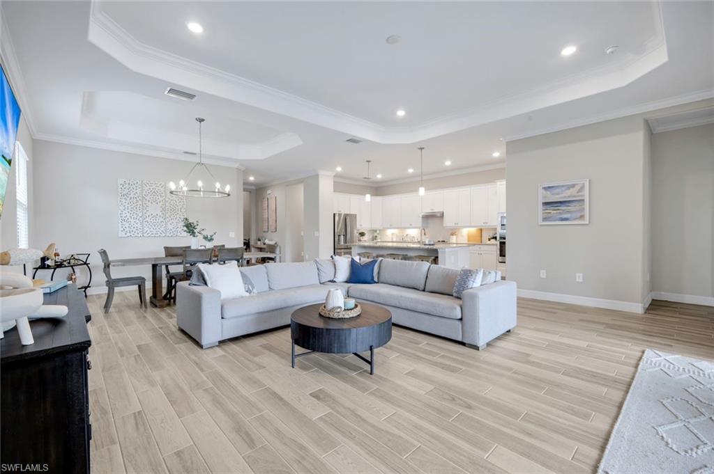 BONITA NATIONAL GOLF AND COUNTRY CLUB - Residential