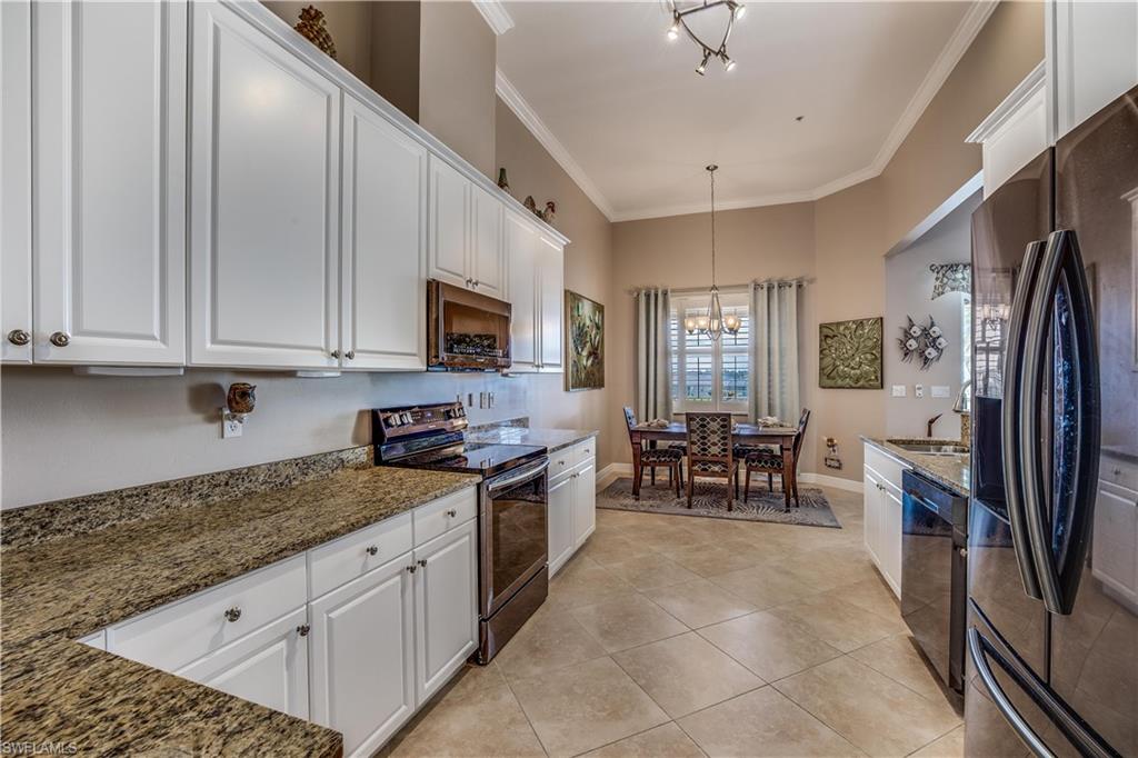 ASHTON OAKS - Residential