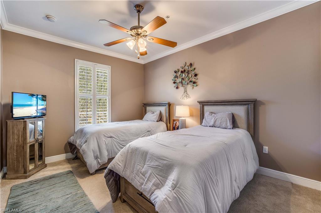 ASHTON OAKS - Residential