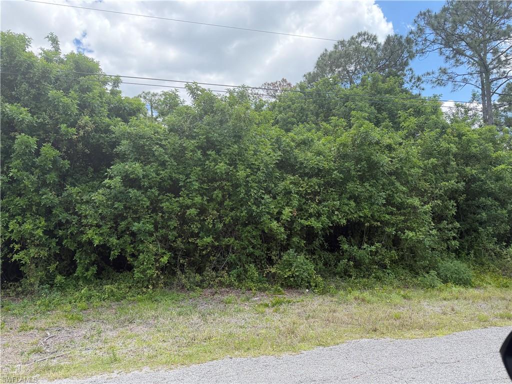 COUNTRY CLUB ESTATES - Land