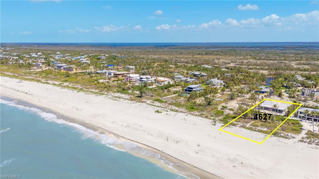 CHATEAUX SUR MER UNREC - Land