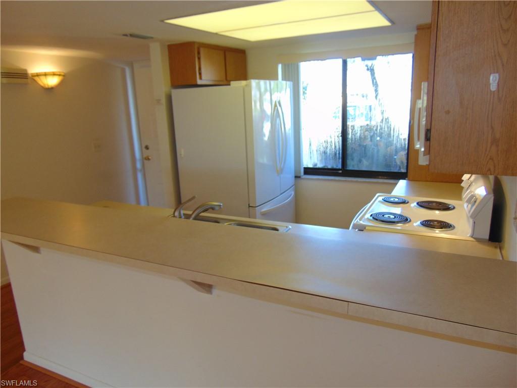 GOLF VIEW MANOR CONDO - Residential