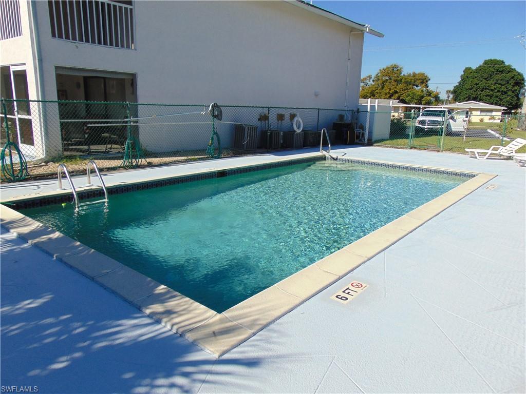 GOLF VIEW MANOR CONDO - Residential