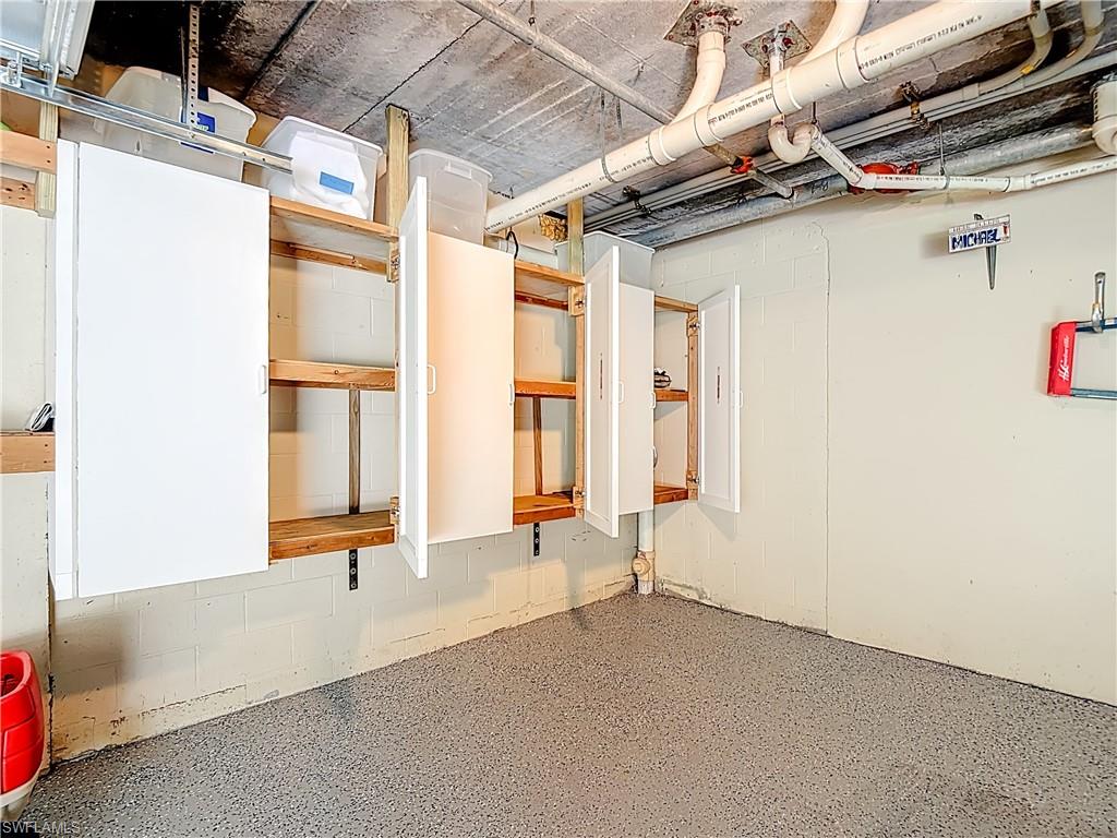 PEBBLE CREEK - Residential Lease