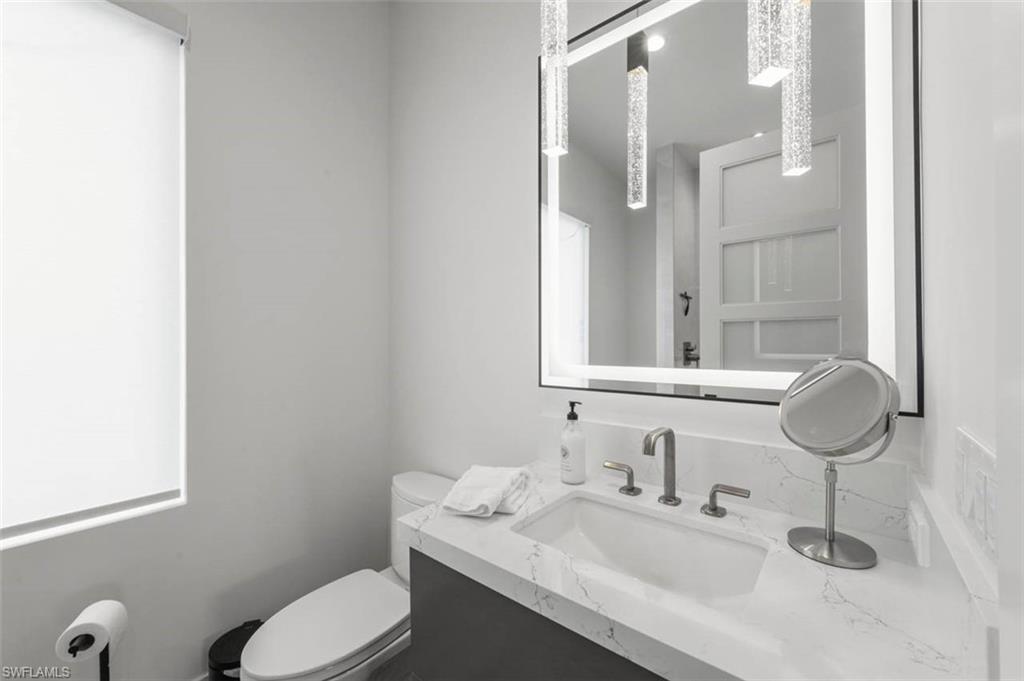 MARCO BEACH - Residential