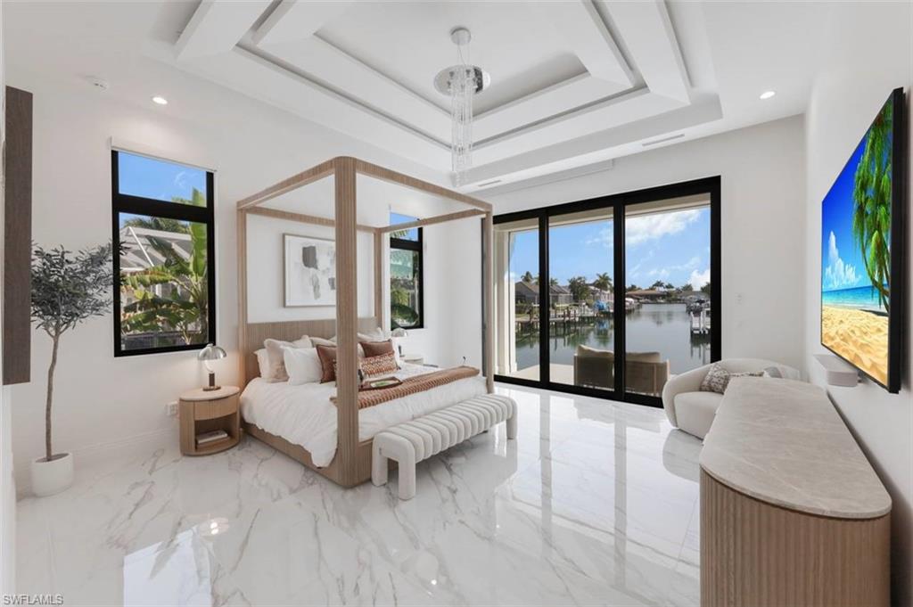 MARCO BEACH - Residential