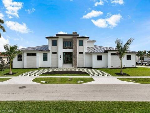661 Amber DR MARCO ISLAND FL 34145