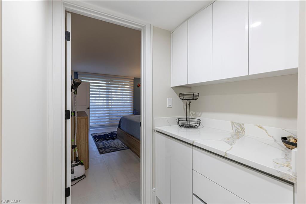 VANDERBILT TOWERS - Residential Lease