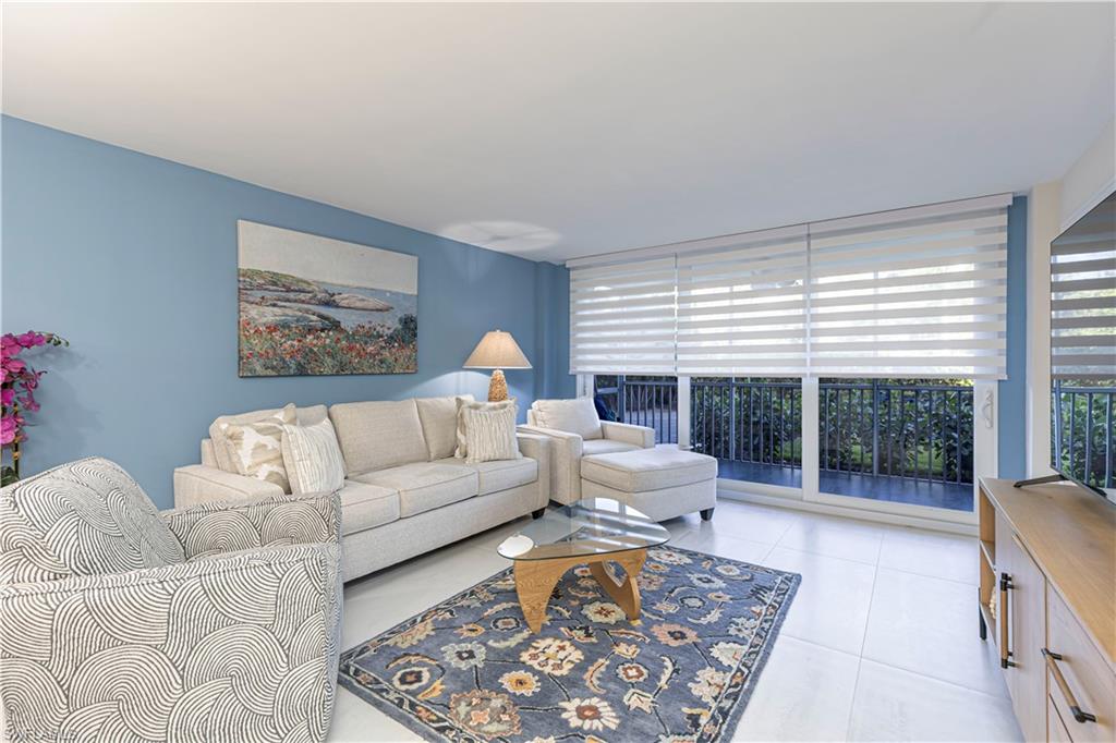 VANDERBILT TOWERS - Residential Lease