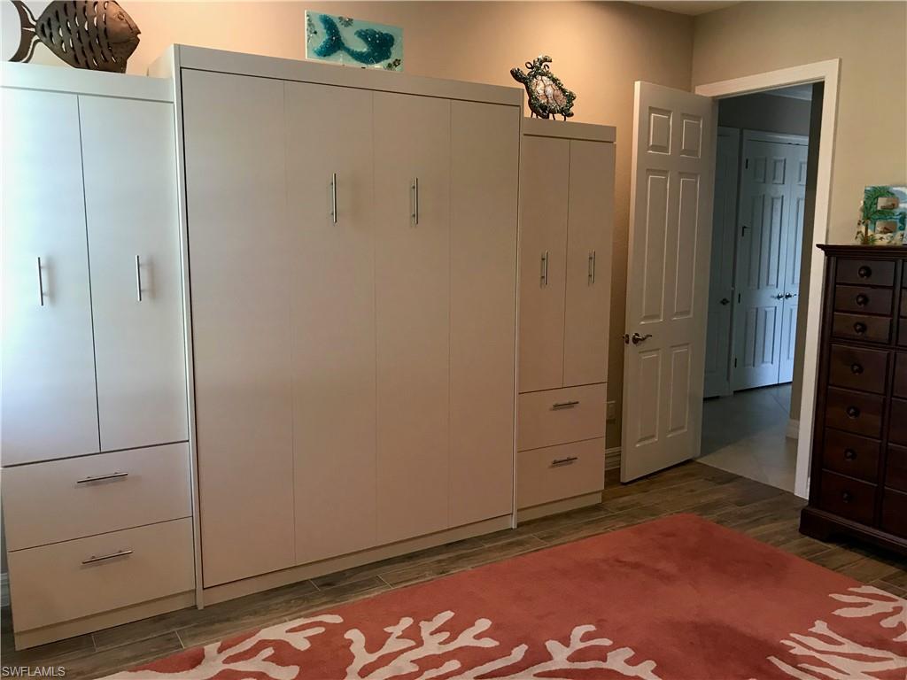 WOODHAVEN - Residential