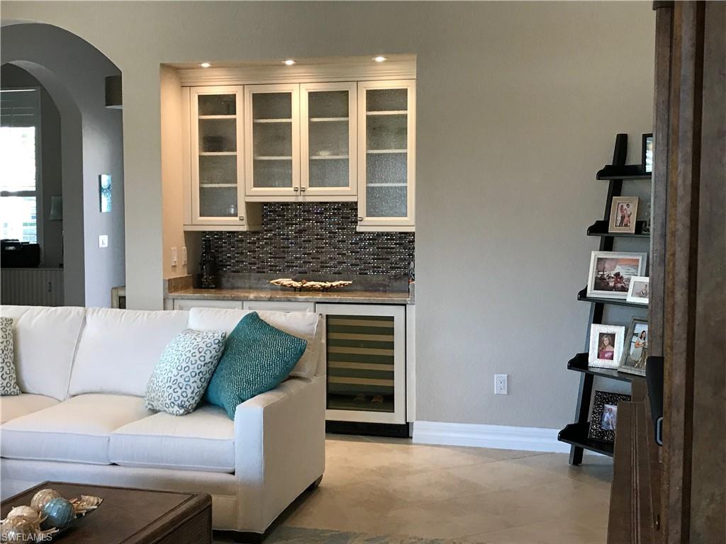 WOODHAVEN - Residential