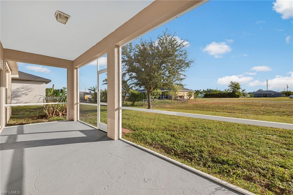 CAPE CORAL - Residential